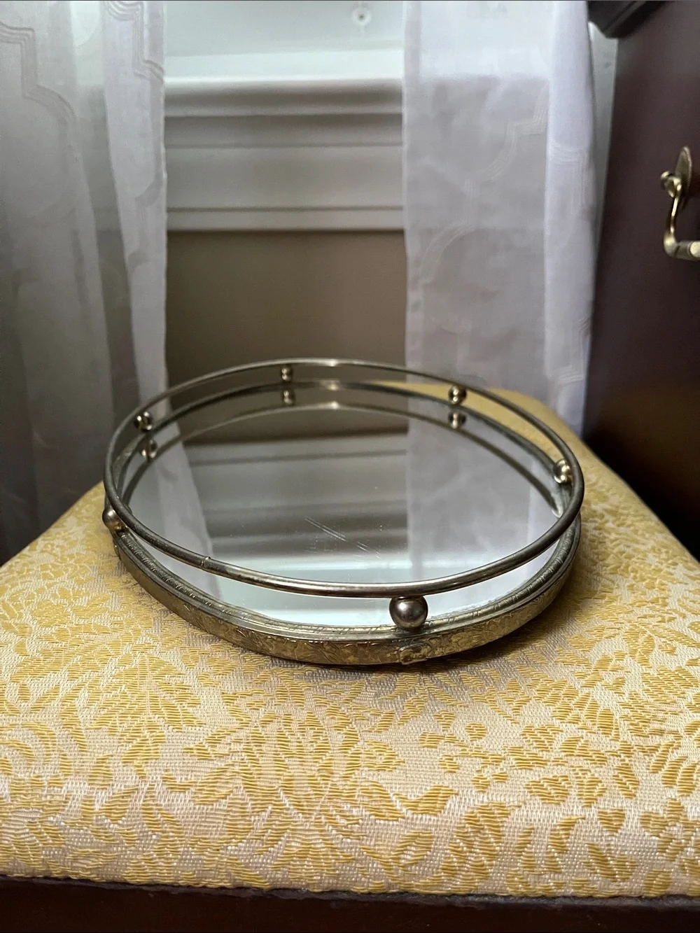Round Mirrored Tray with Gold Rail